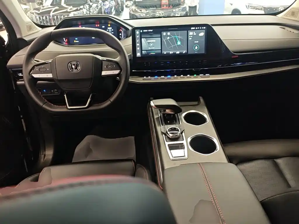 Changan CS55PLUS — миниатюра 10