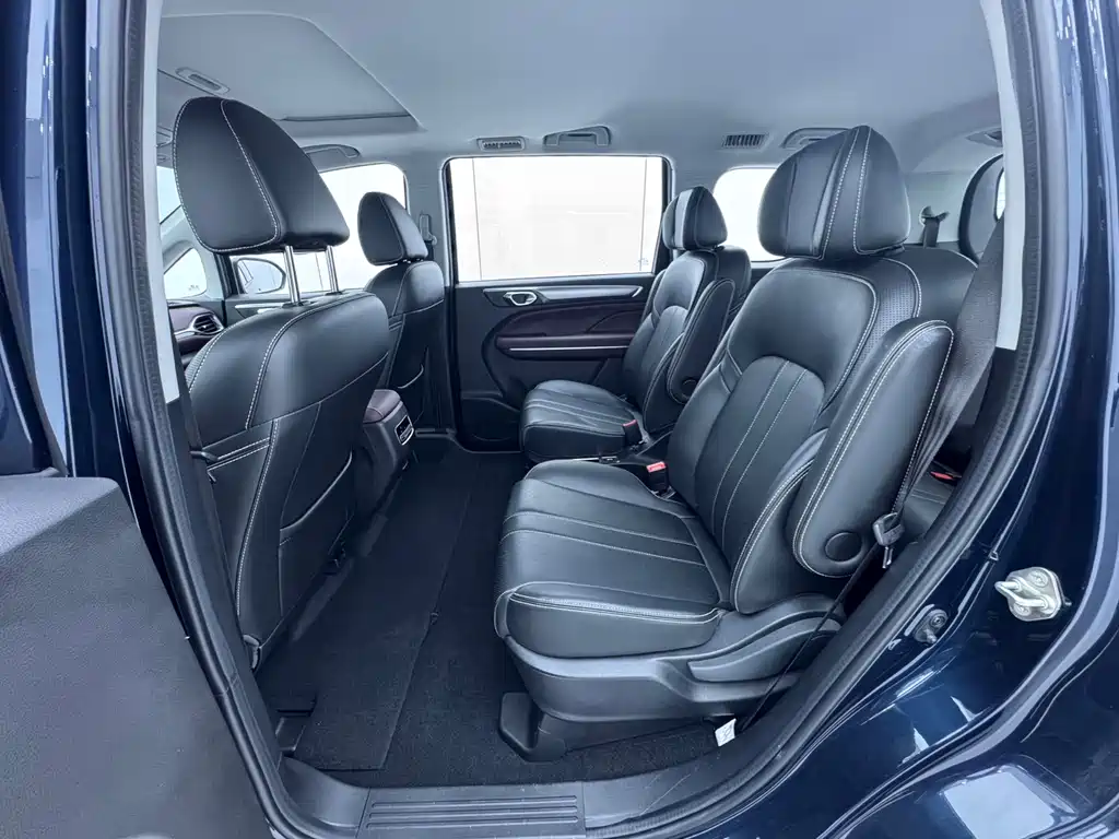 GAC Motor Trumpchi M6 — миниатюра 11