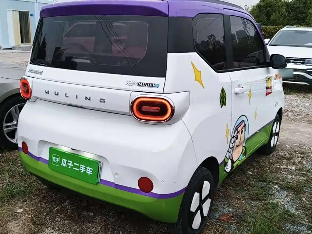 Wuling MINIEV — миниатюра 7
