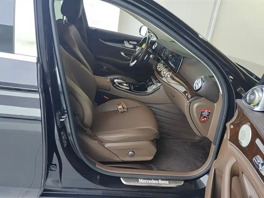 Mercedes-Benz E-Class E 2017 E 300 L Luxury