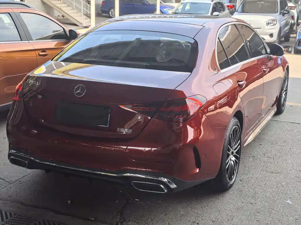 Mercedes-Benz C-Class — миниатюра 7