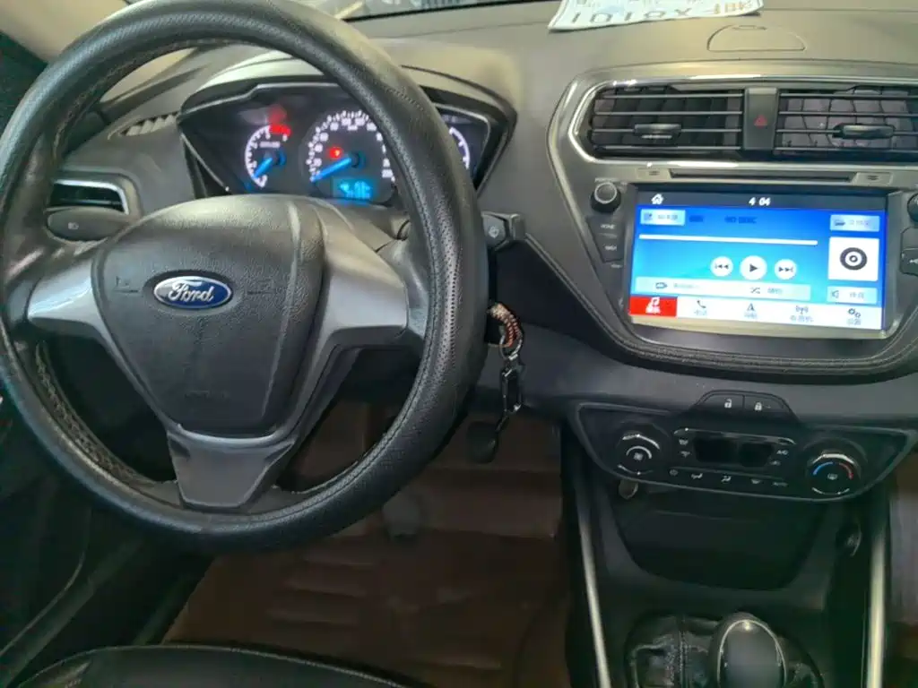 Ford Escort — миниатюра 10