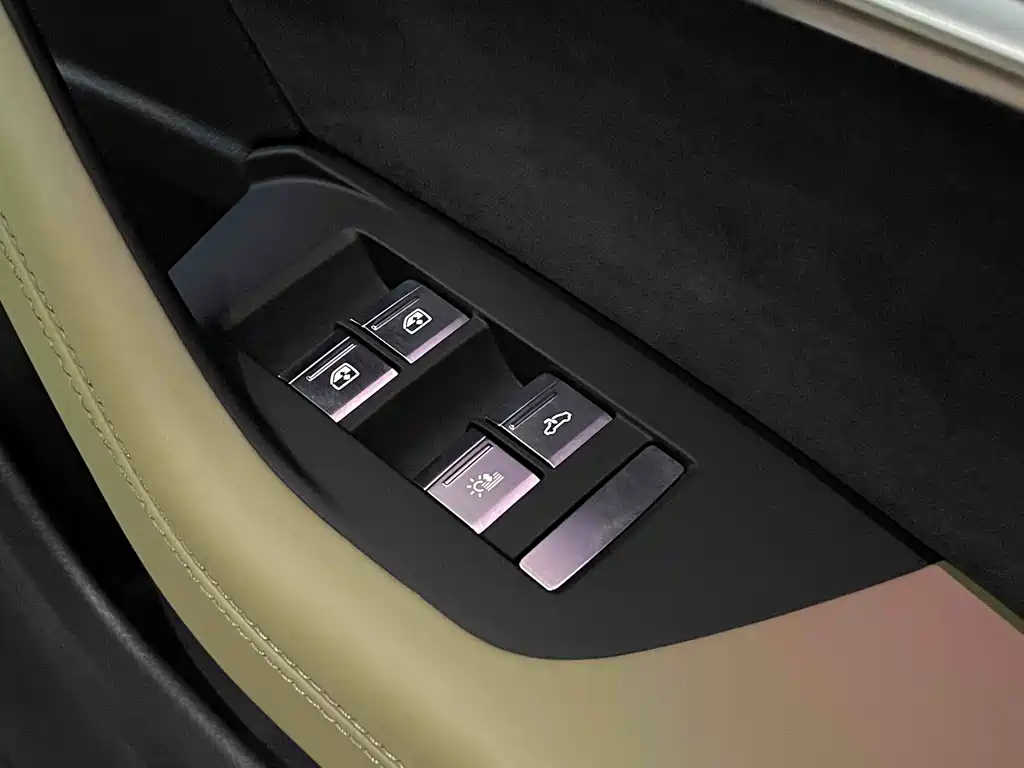 Audi A6L — миниатюра 26