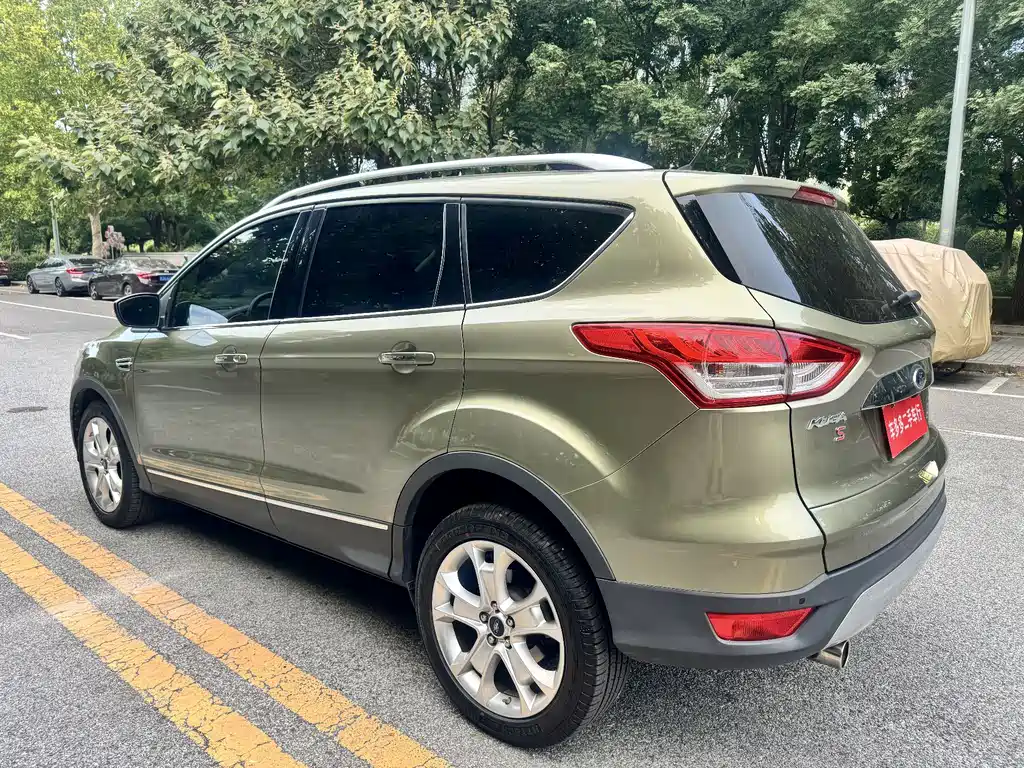 Ford Kuga — миниатюра 5