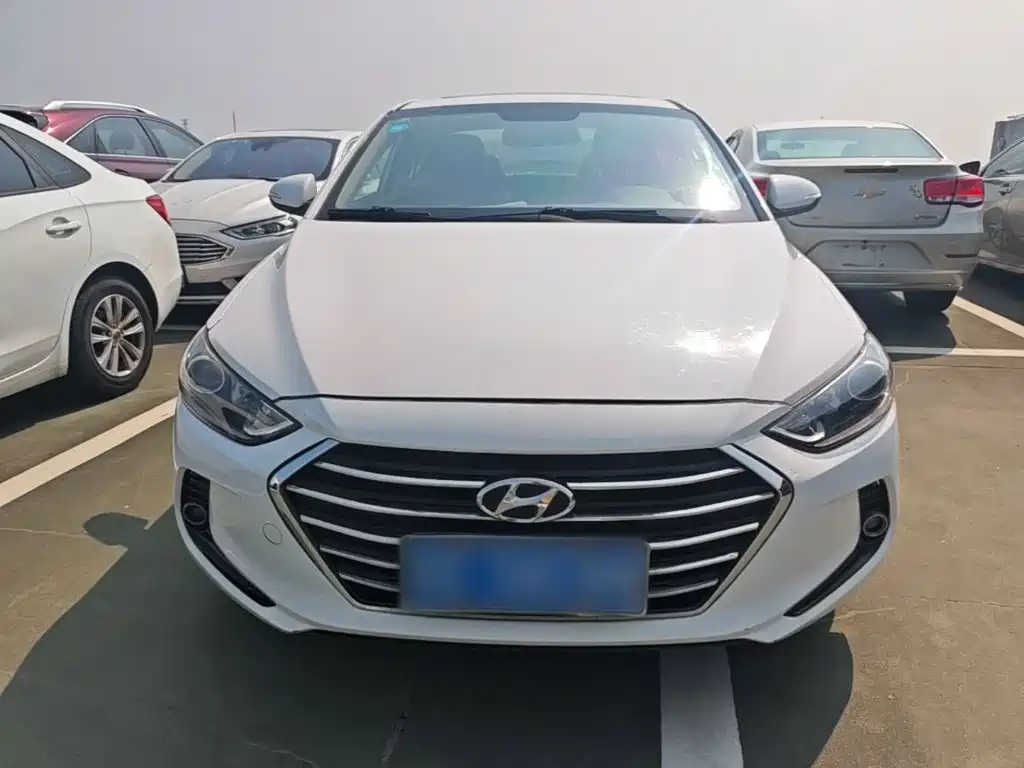 Hyundai Elantra 2016 1.6L AT Elite