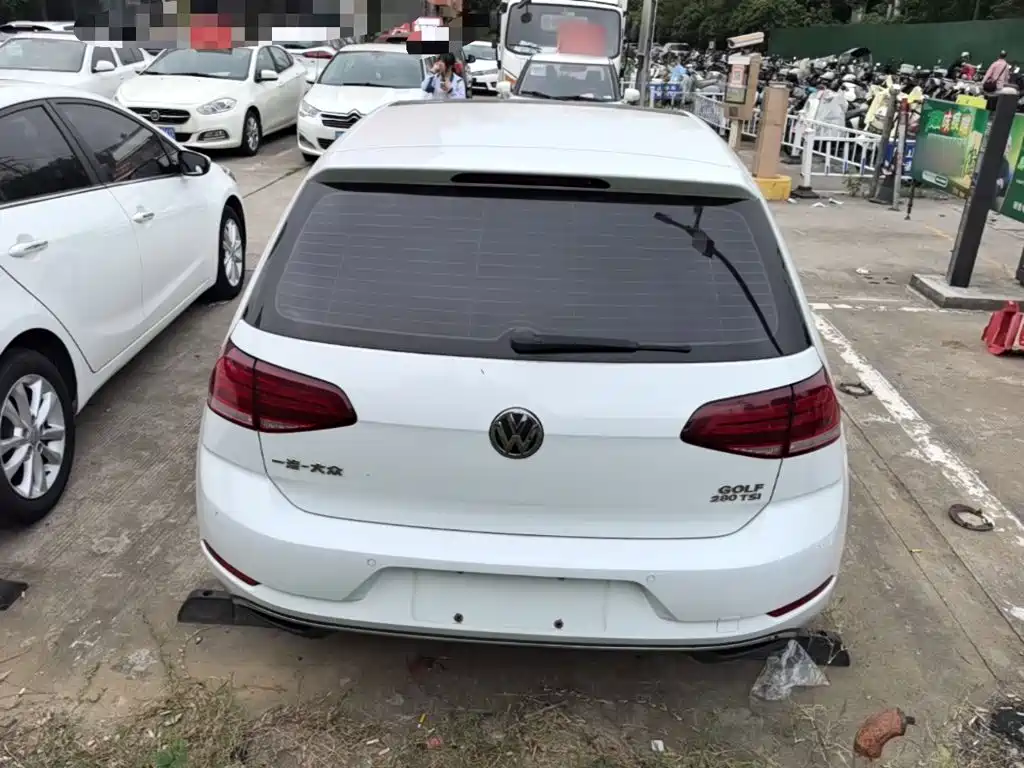 Volkswagen Golf — миниатюра 4
