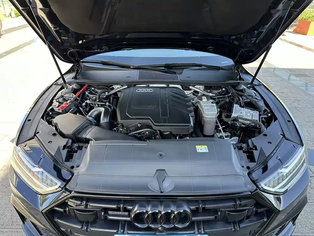 Audi A7L — миниатюра 26