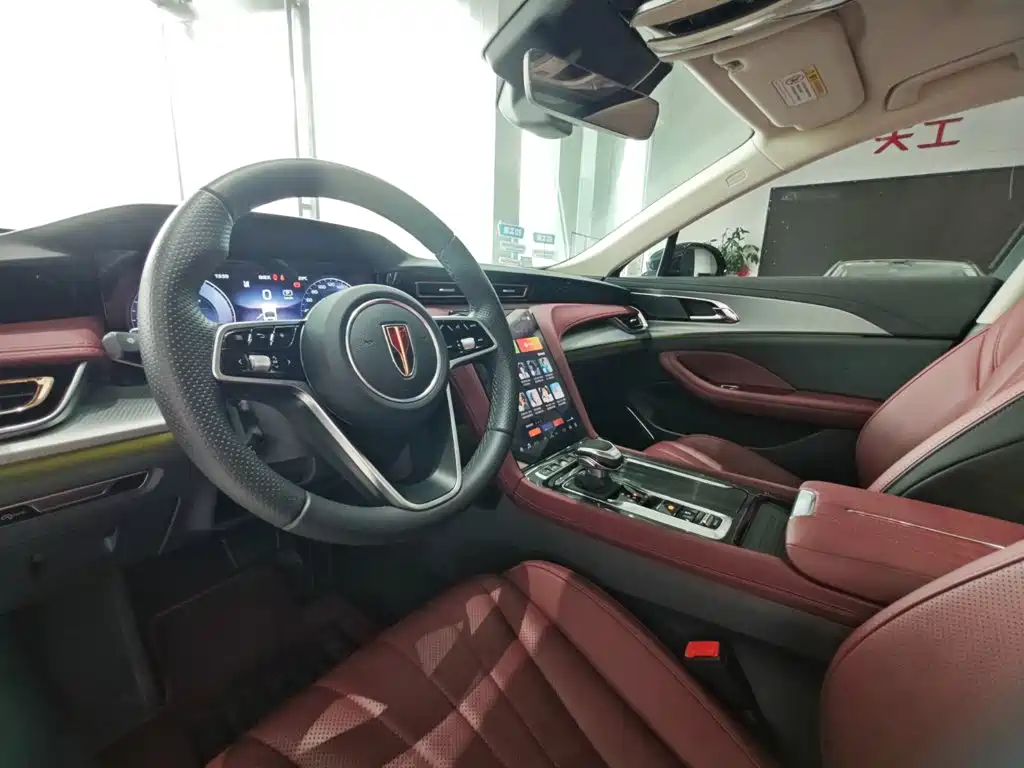 Hongqi Hongqi H5 — миниатюра 19