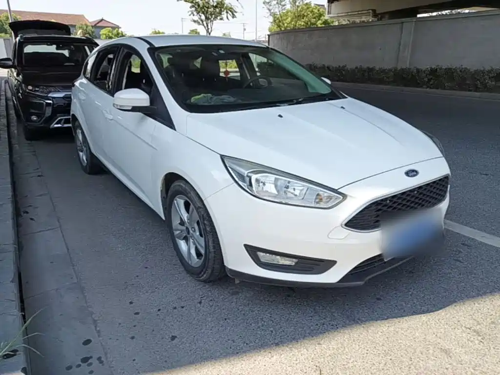 Ford Focus — миниатюра 4