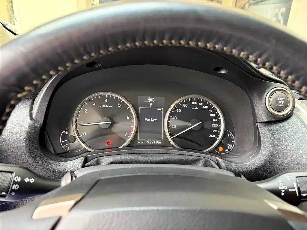 Lexus NX — миниатюра 2