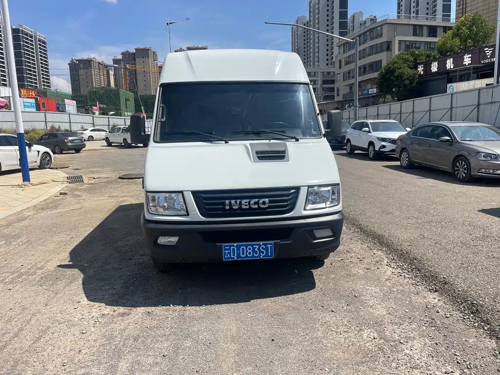 IVECO Daily — миниатюра 2