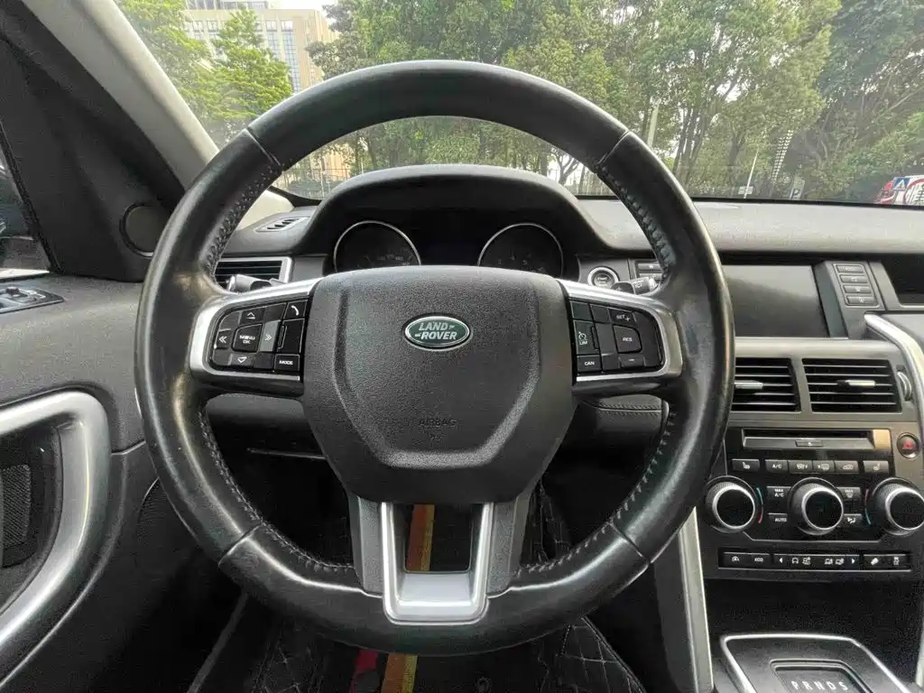 Land Rover Discovery Sport — миниатюра 16