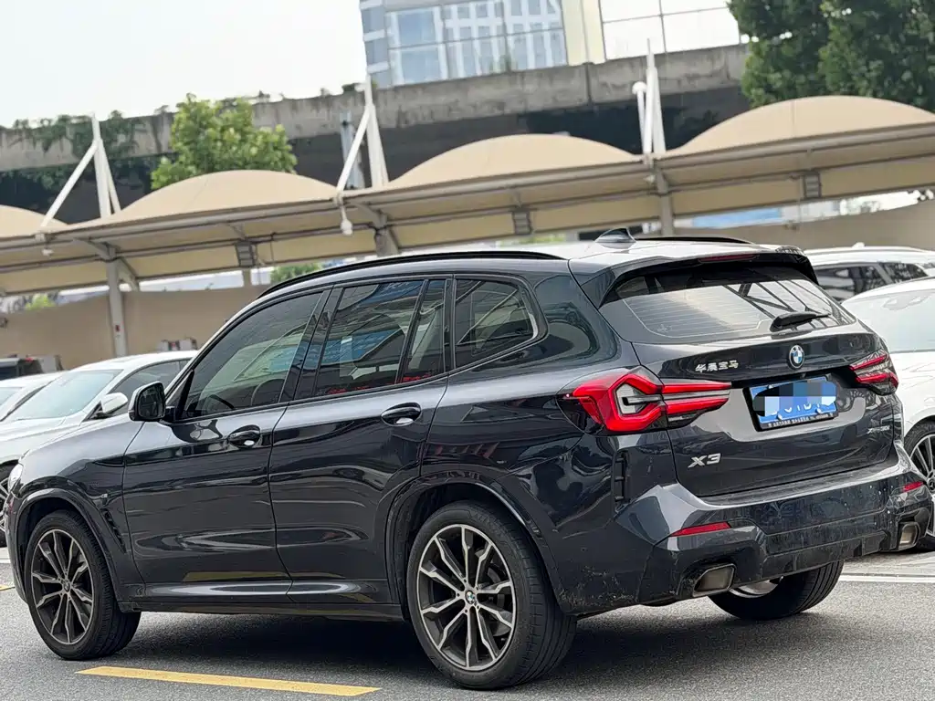 BMW X3 2023 xDrive30i Lead M