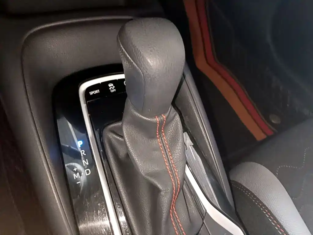 Toyota Corolla — миниатюра 14