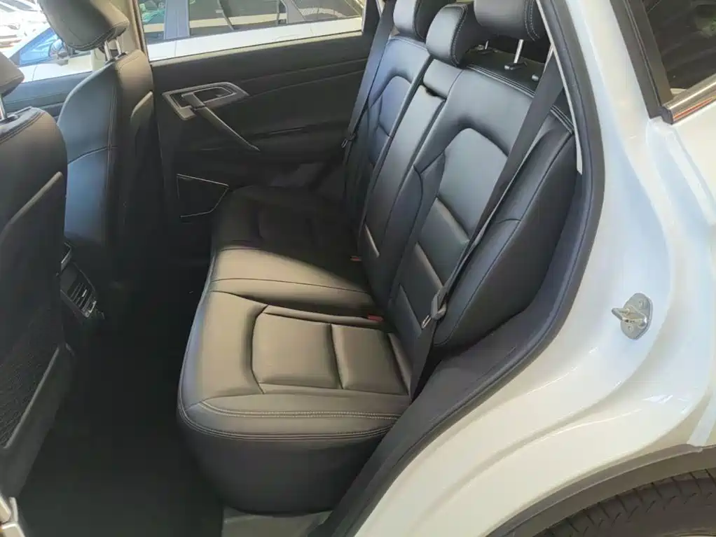 Geely Boyue — миниатюра 17