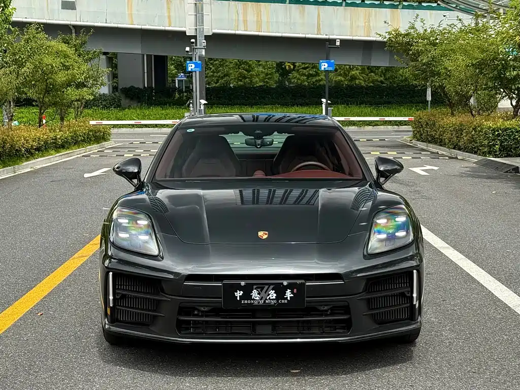 Porsche Panamera — миниатюра 2