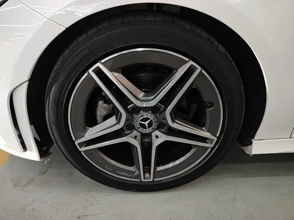 Mercedes-Benz CLA (Import) — миниатюра 23