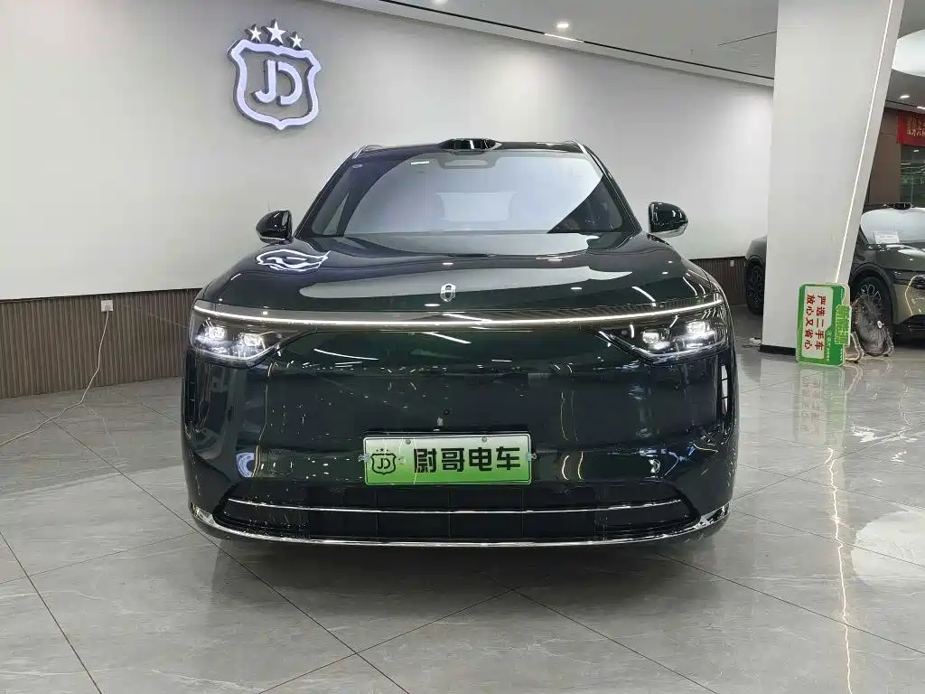 AITO Wenjie AITO M8 — миниатюра 2