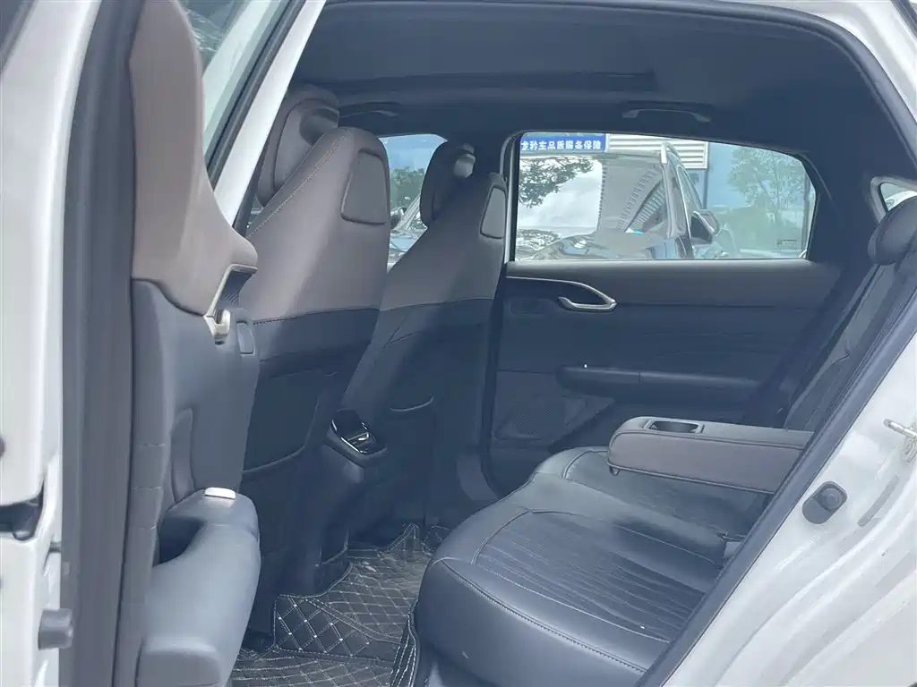 Changan Eado — миниатюра 7
