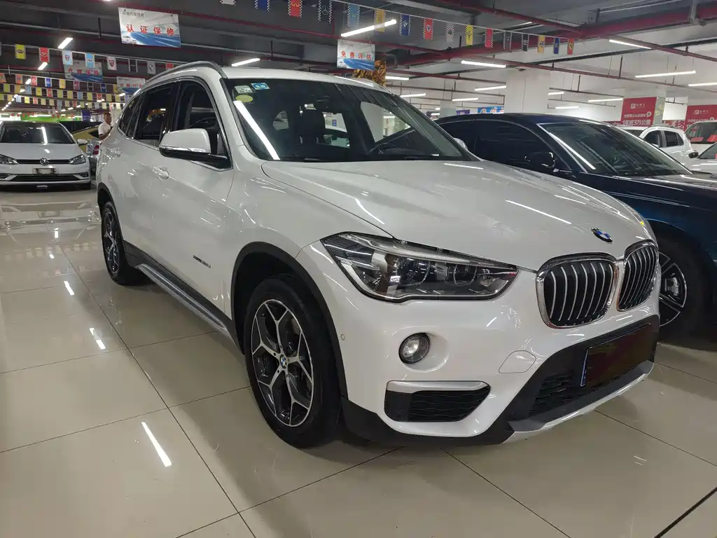 BMW X1 2016 sDrive20Li Luxury
