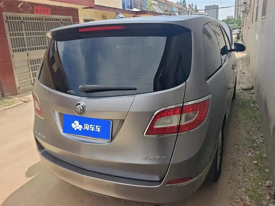 Buick GL8 2011 3.0L GT Luxury