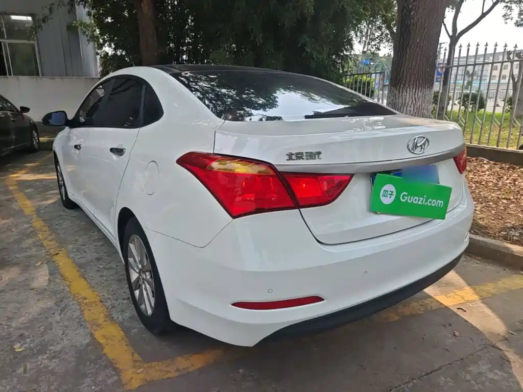 Hyundai Mistra — миниатюра 5