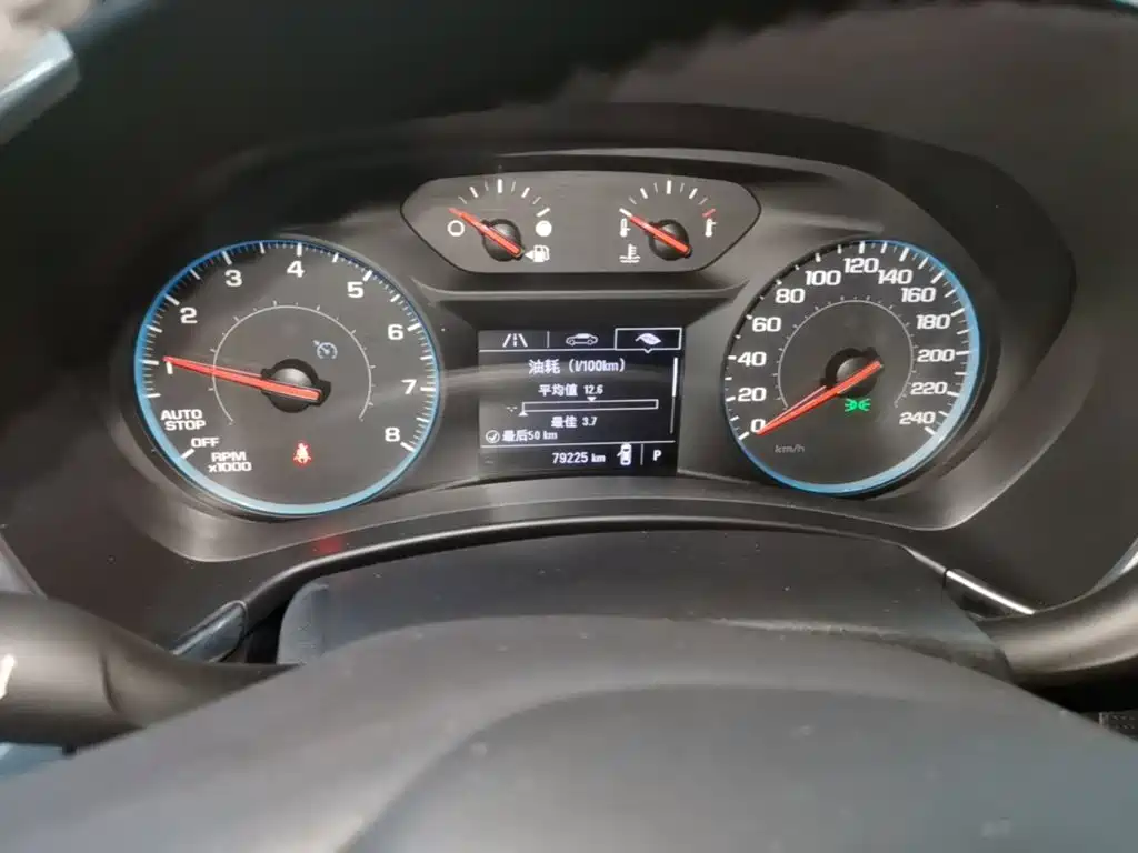 Chevrolet Equinox — миниатюра 12