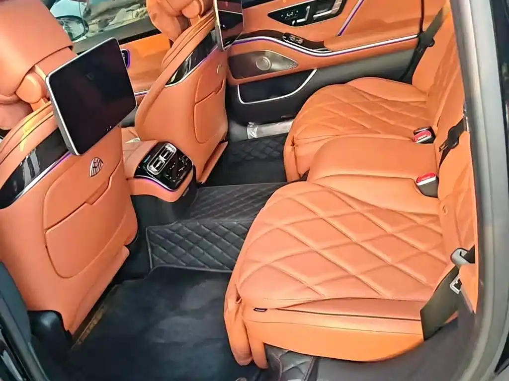 Mercedes-Benz S-Class — миниатюра 7