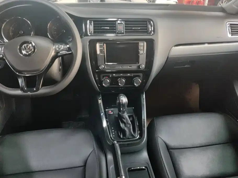 Volkswagen Sagitar — миниатюра 13