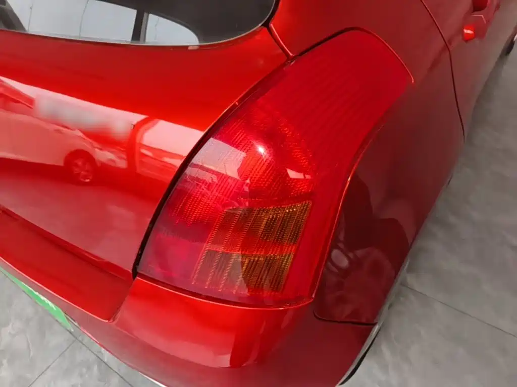 Suzuki Swift — миниатюра 8