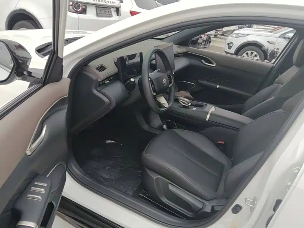 Changan Eado — миниатюра 16