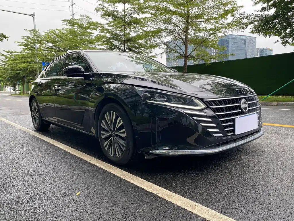 Nissan Teana — миниатюра 3