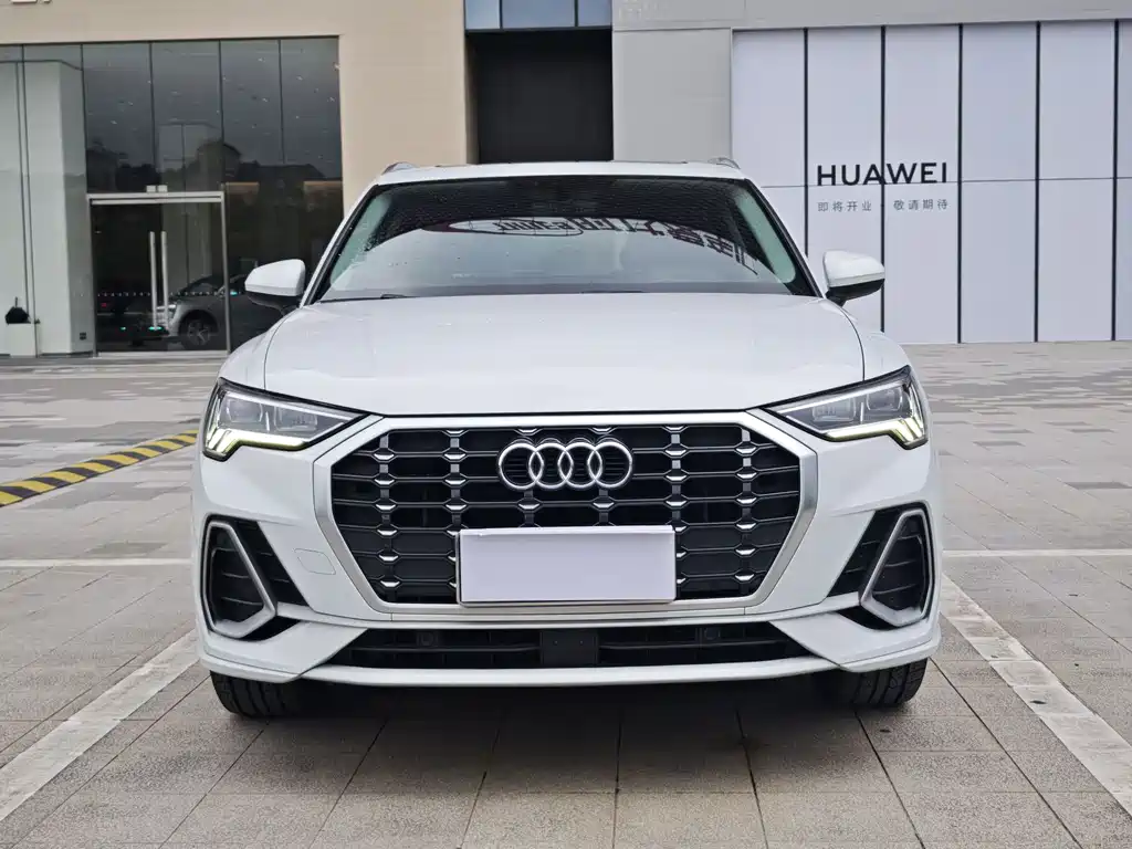Audi Q3 — миниатюра 2