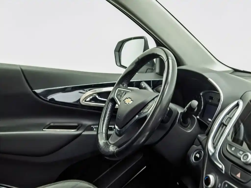Chevrolet Equinox — миниатюра 22