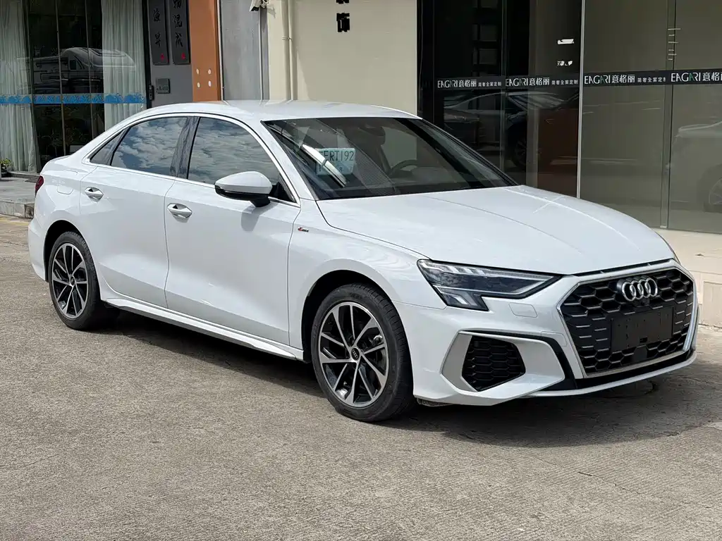 Audi A3 — миниатюра 3