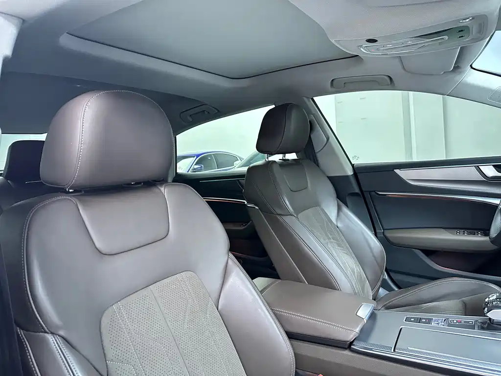 Audi A7L — миниатюра 18