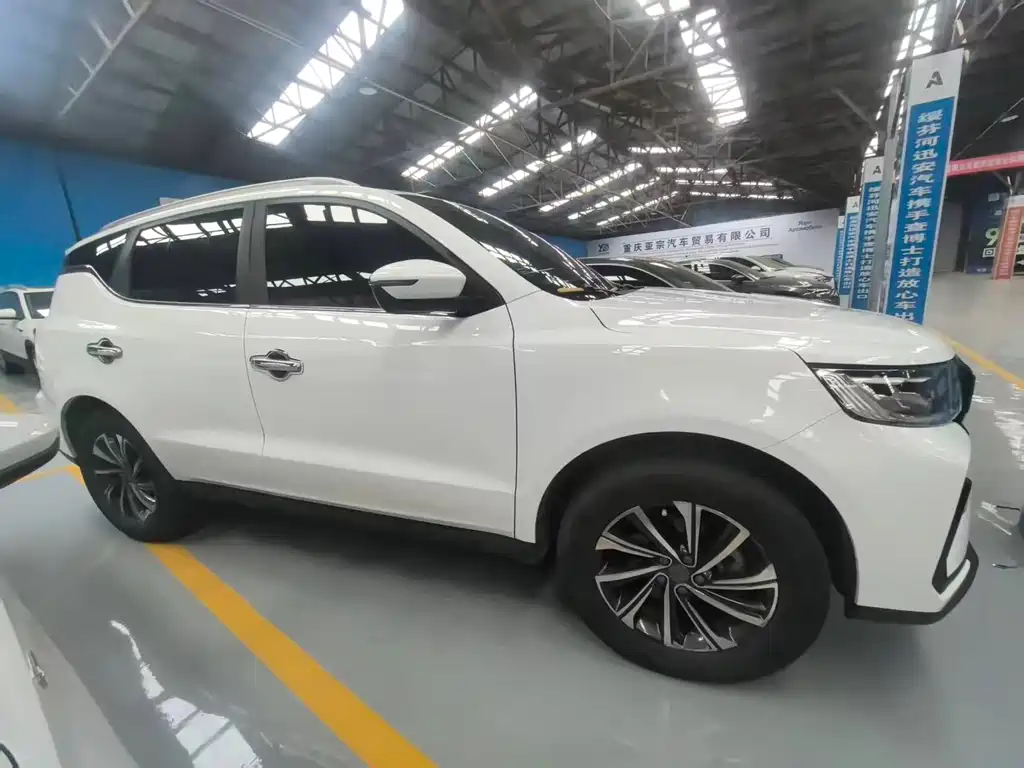 GEELY AUTOMOBILE VISION X6