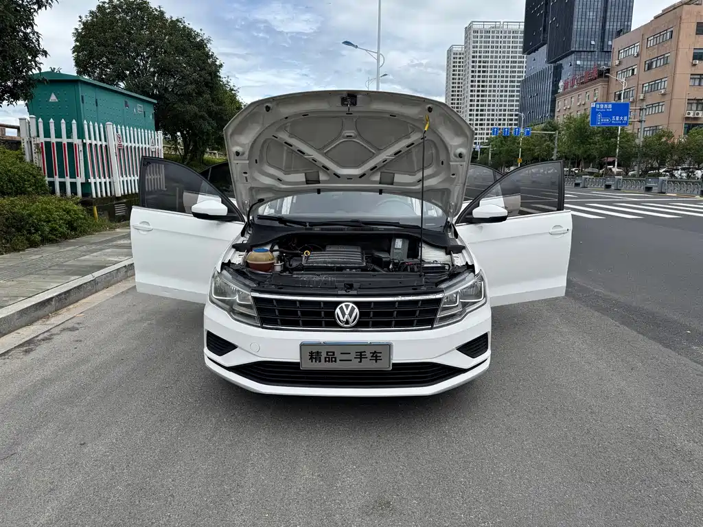 Volkswagen Jetta — миниатюра 12