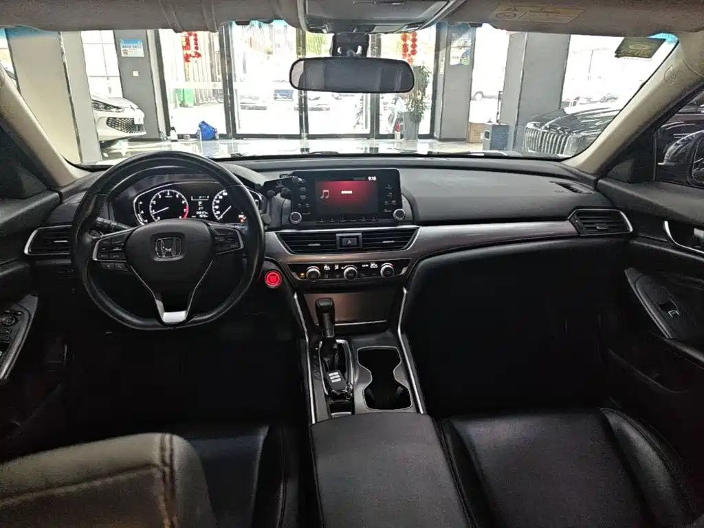 Honda Accord — миниатюра 10