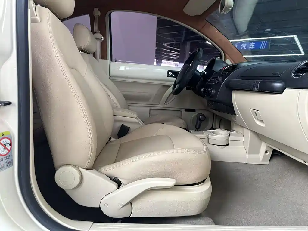 Volkswagen Beetle — миниатюра 10