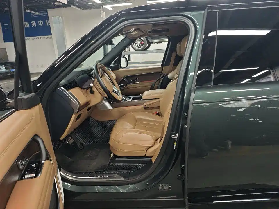 Land Rover Range Rover — миниатюра 4