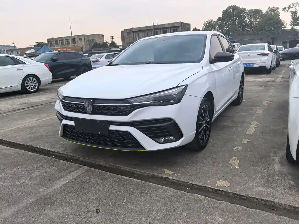 ROEWE I5