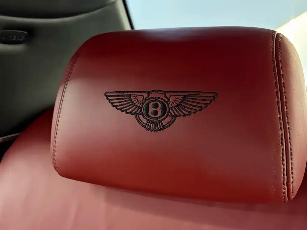 Bentley Flying Spur — миниатюра 21