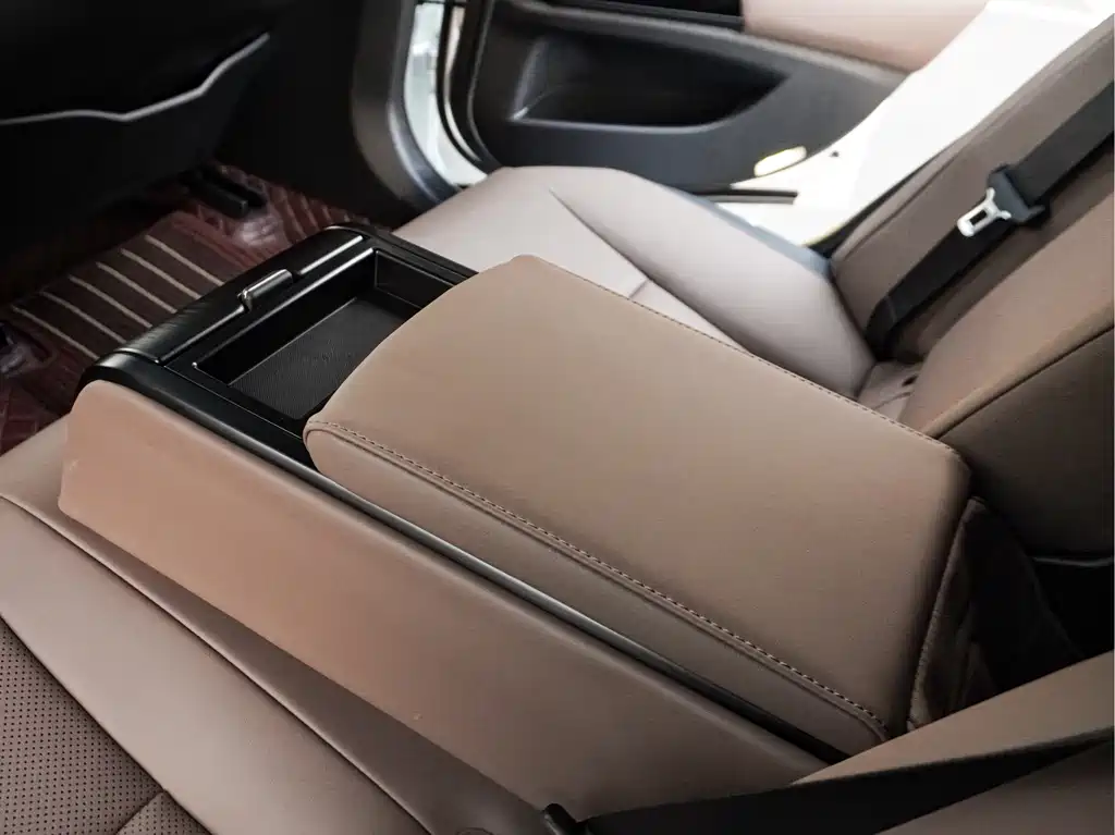 Lexus ES — миниатюра 18