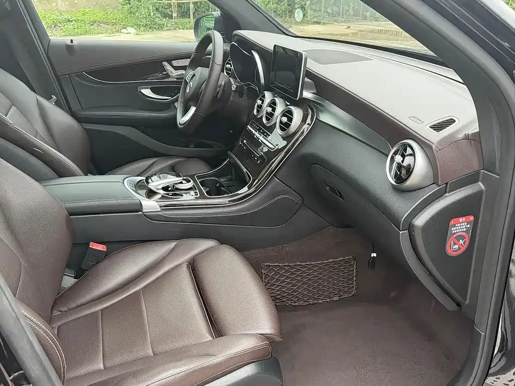 Mercedes-Benz GLC — миниатюра 5