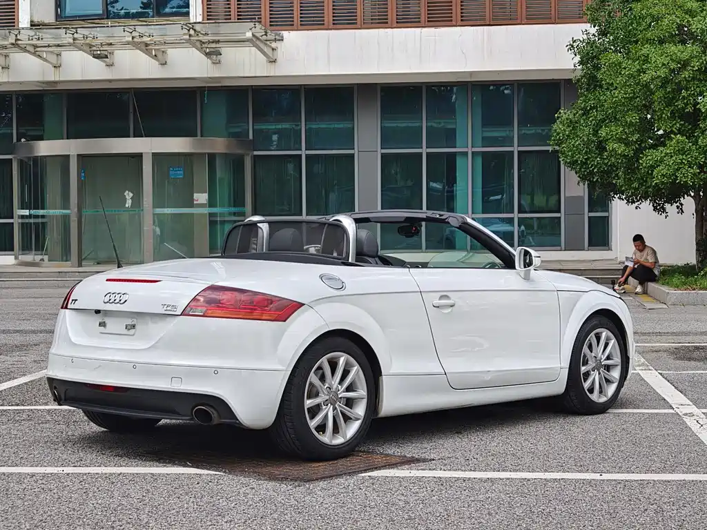 Audi TT — миниатюра 4