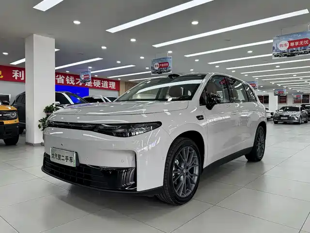 2025 Leapmotor C10