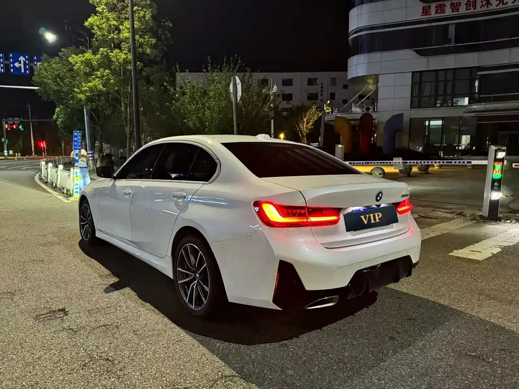 BMW 3 Series — миниатюра 9
