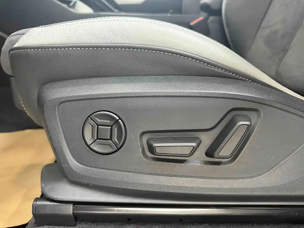 Audi Q3 — миниатюра 25