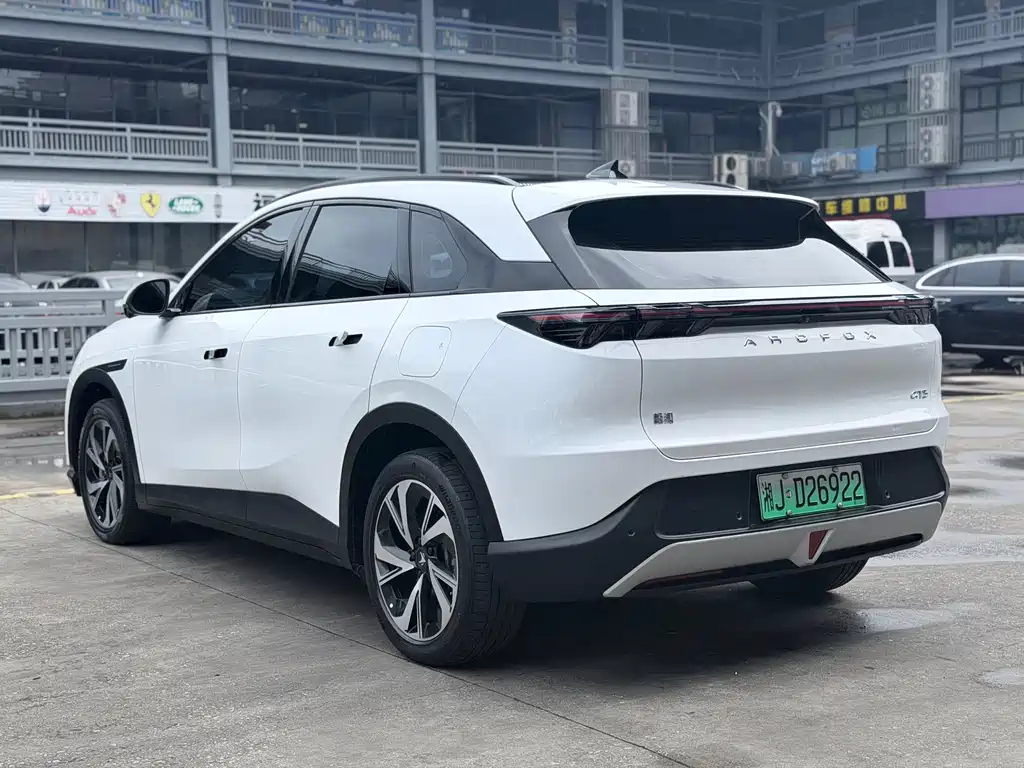 ARCFOX Alpha T5 — миниатюра 4
